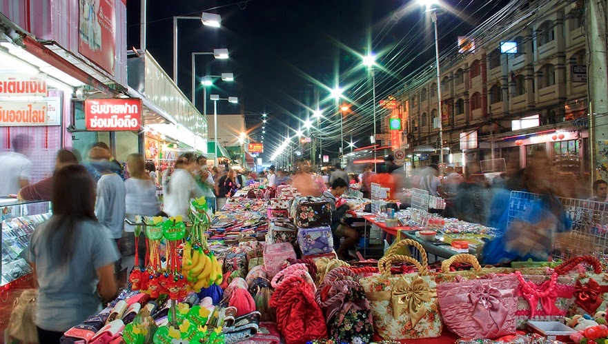 ตลาดเซฟวัน Saveone Korat ตลาดนัดขนาดใหญ่ที่สุดในภาคตะวันออกเฉียงเหนือ